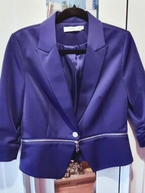 Ricki's Satiny Periwinkle Cropped Lined Blazer Jacket With Zipper Details Size M